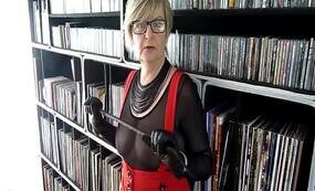 Librarian lady is mad