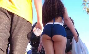 Hot day ass video