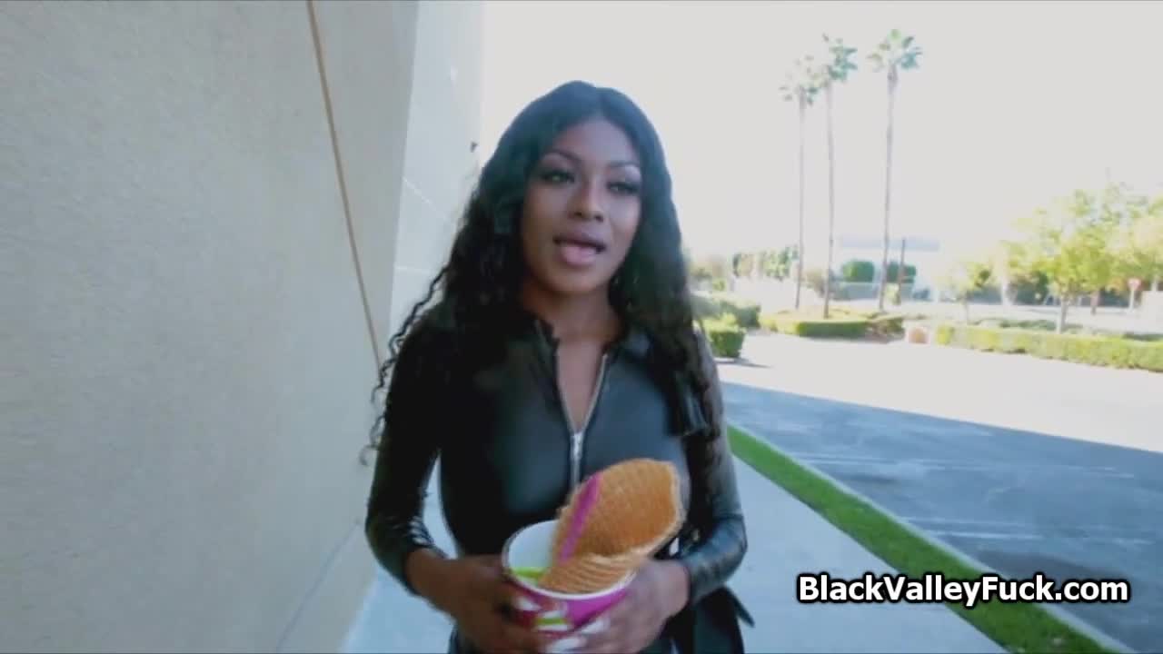 Hot black girl POV sex - Videos