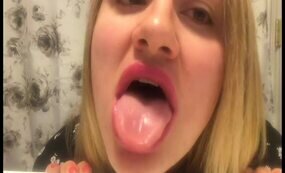 Blonde's tongue
